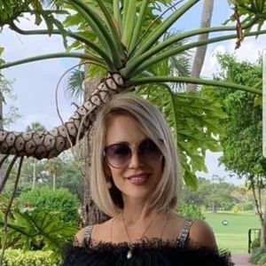 Meet your Posher, Irina